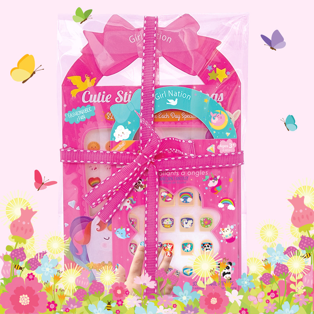 Yapışkanlı Küpe ve Desenli Tırnak Çıkartması Seti- Unicorn Fantasy
