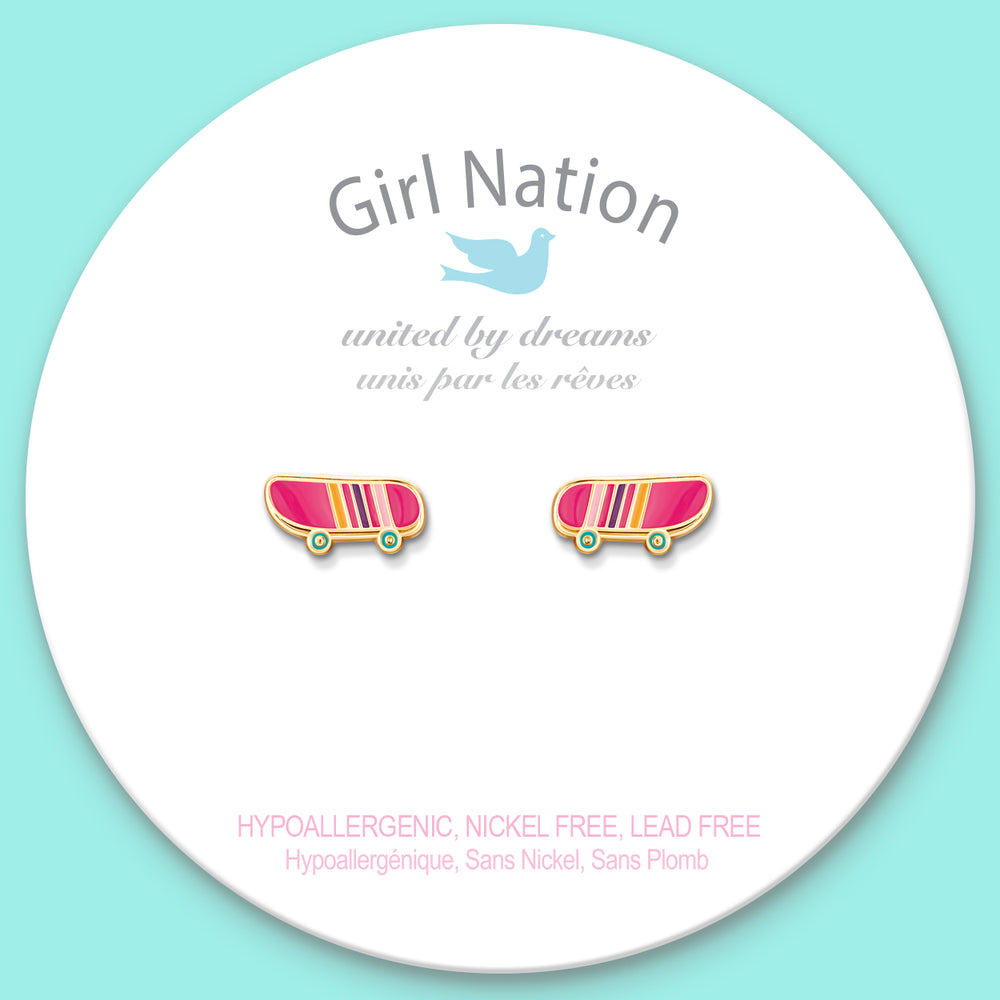 Cutie Studs / Küpe- Sassy Skateboard